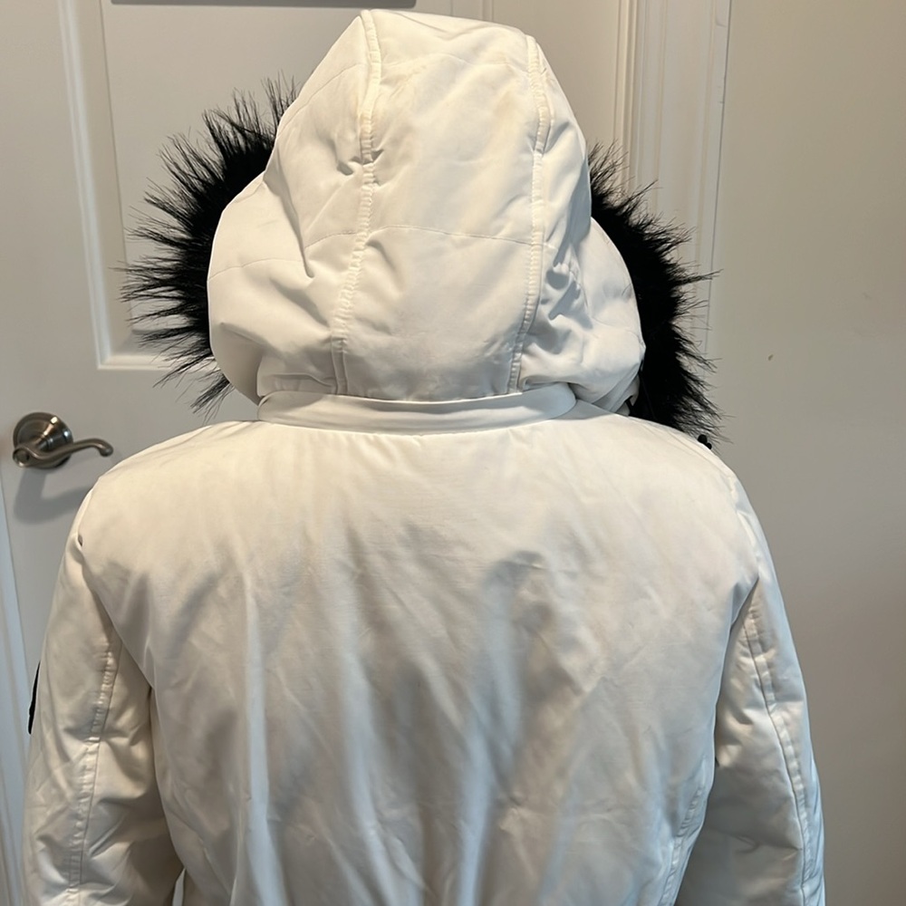Arctic Expedition Down Coat with Faux Fur Removable Hood White Sz M - Picture 9 of 16